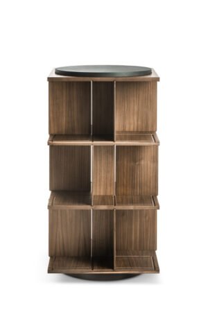 Bibliothèque design haut de gamme Turner par Poltrona Frau, structure noyer Canaletto avec plateaux tournants, disponible chez D-Style Interior