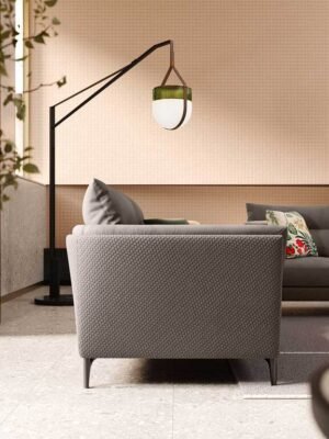 Canapé design haut de gamme Bretagne Gran Comfort par Poltrona Frau, rembourrage structuré avec lignes enveloppantes, disponible chez D-Style Interior