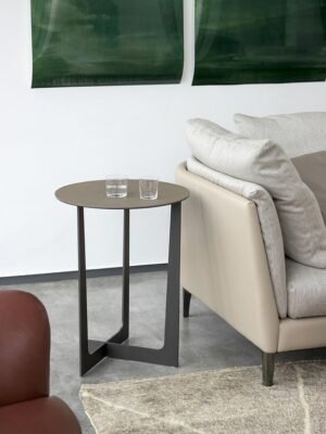 Ilary | Table basse - Table basse design haut de gamme Poltrona Frau disponible chez D-Style Interior