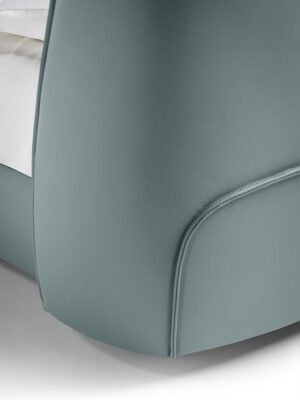 Archibald Lit design haut de gamme en cuir Pelle Frau® par Poltrona Frau, tête de lit rembourrée et design italien raffiné, disponible chez D-Style Interior