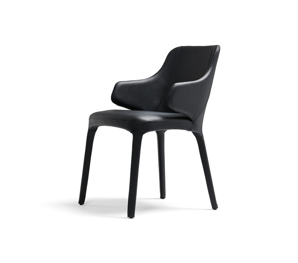 Wanda chaise design de Cattelan Italia, création de Paolo Cattelan : design arrondi, finitions raffinées et confort exceptionnel. Disponible chez D-Style Interior.