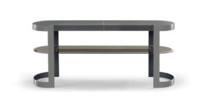 Biffi console de Vittoria Frigerio associe métal sculptural, marbre raffiné et tablette en verre bronzé. Une pièce luxueuse disponible chez D-Style Interior.