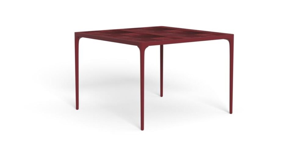 Nalu Table à manger 106×106